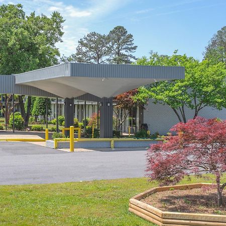 Masters Inn Selma Smithfield I-95 By Oyo Exterior foto
